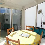 Maisonnette Calme A 650m De La Plage, Jardinet Clos - Fr-1-194-341 *