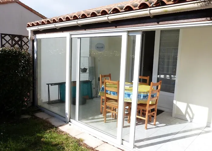 Maisonnette Calme A 650m De La Plage, Jardinet Clos - Fr-1-194-341 بيت للعطل *